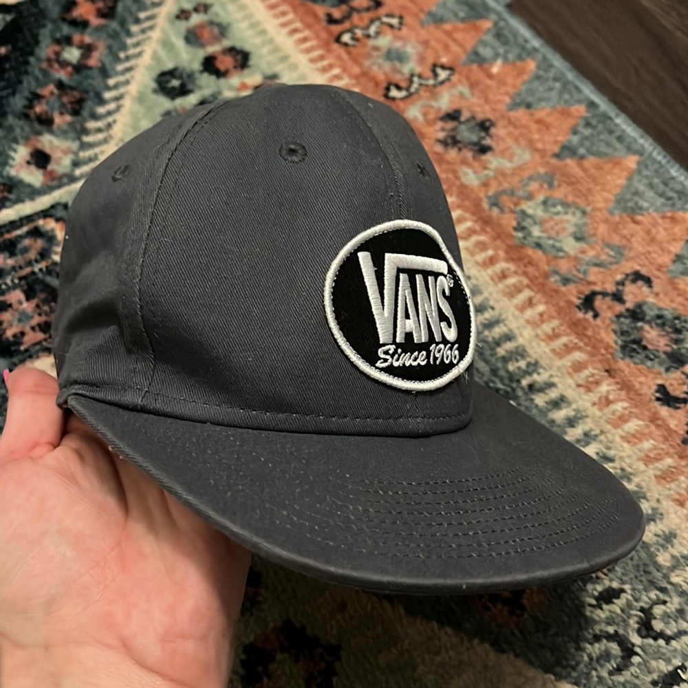 Vans hat - Picture 3 of 4